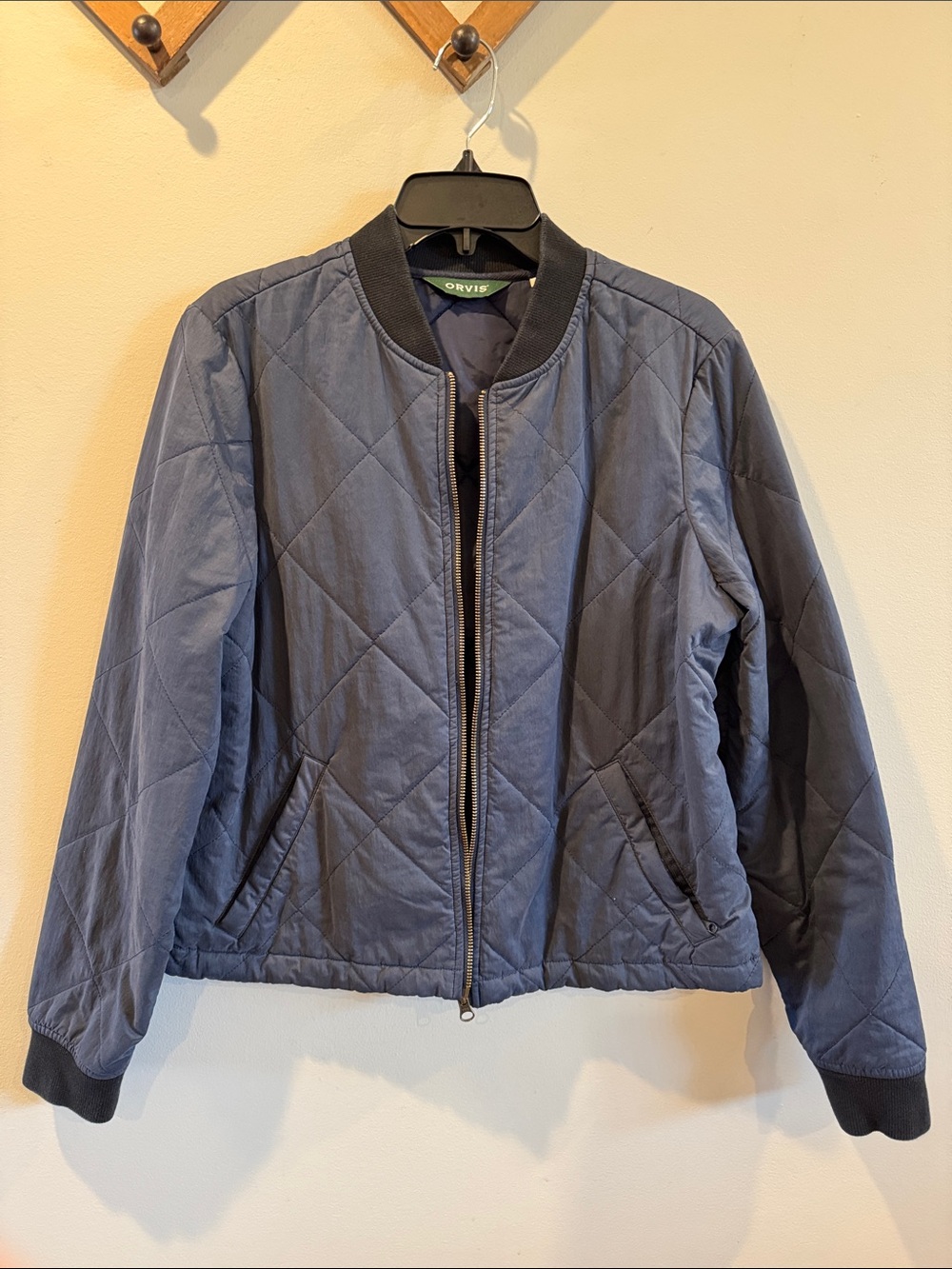 Orvis Quilted Navy Blue Bomber Jacket Women's